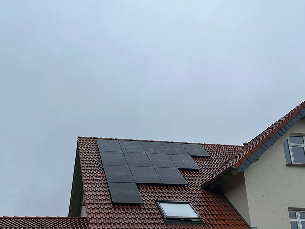 Solar Module treppenförmig angeordnet